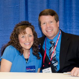 GettyImages-138689214-Michelle-Jim-Bob-Duggar