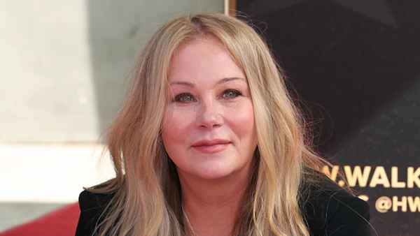 Christina Applegate Kidney Infection