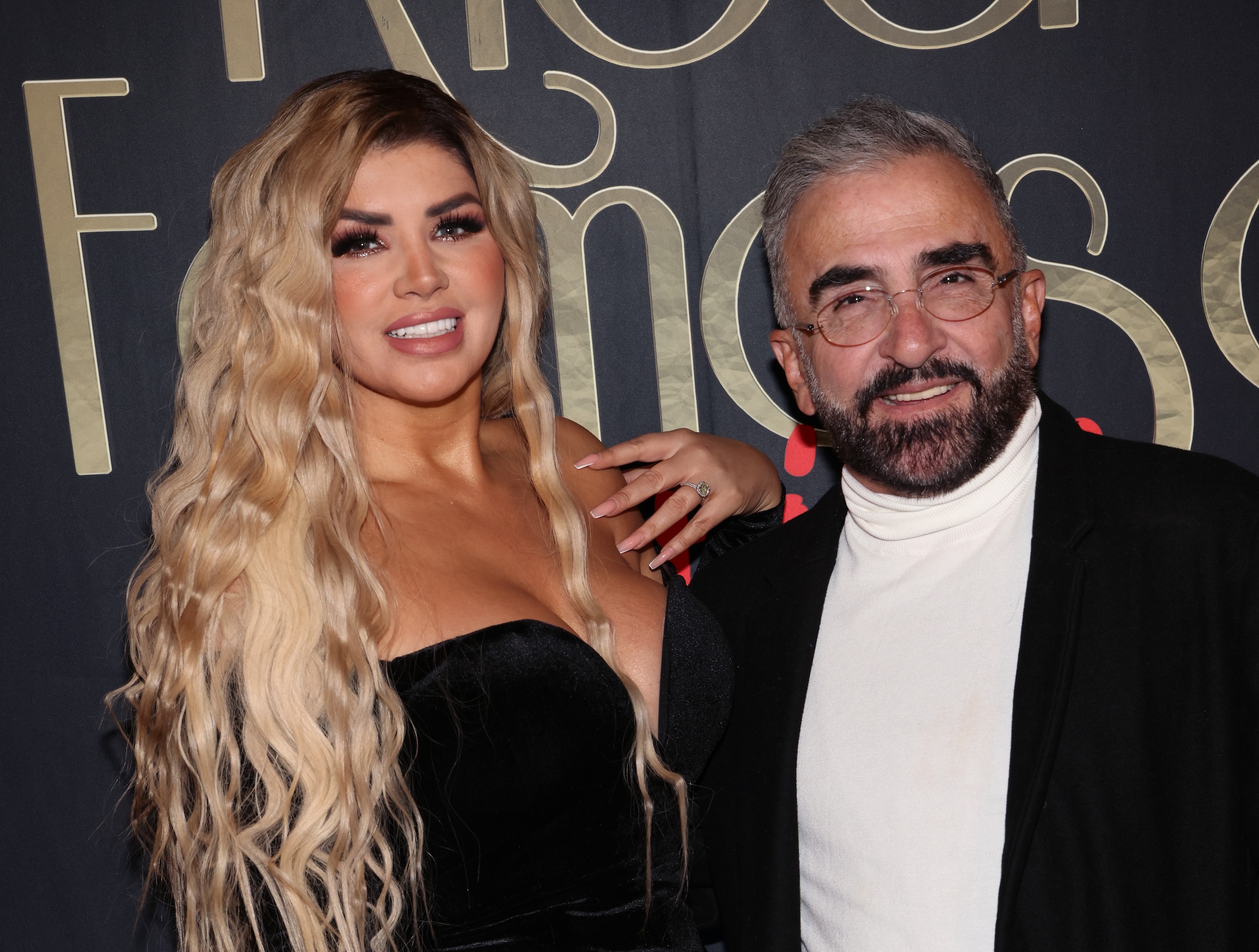 Mariana González y su esposo Vicente Fernández Jr.