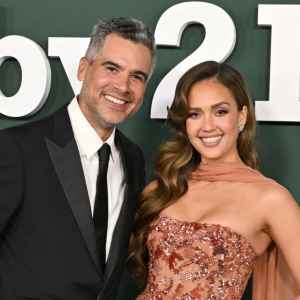 How Jessica Alba and Cash Warren Feel About Their Respective Age Gap Romances