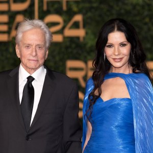GettyImages-2188421212 where-do-catherine-zeta-jones-and-michael-douglas-live-inside-their-homes