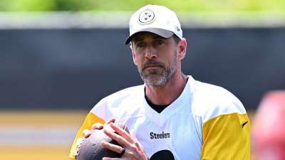 GettyImages-2219071239-Aaron-Rodgers