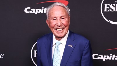 ESPN Broadcaster Lee Corsos Family Guide Meet His Wife and Kids