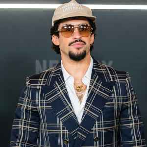 Bad Bunny en el estreno de "Happy Gilmore 2".