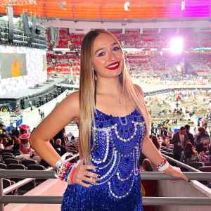 Influencer Defends Decision to Cancel 1st Date for Taylor Swift s Album Announcement