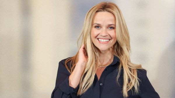 LOS ANGELES, CALIFORNIA - JANUARY 30: Reese Witherspoon attends photocall for Netflix's "Your Place or Mine" at Four Seasons Hotel Los Angeles at Beverly Hills on January 30, 2023 in Los Angeles, California. (Photo by Rodin Eckenroth/FilmMagic)