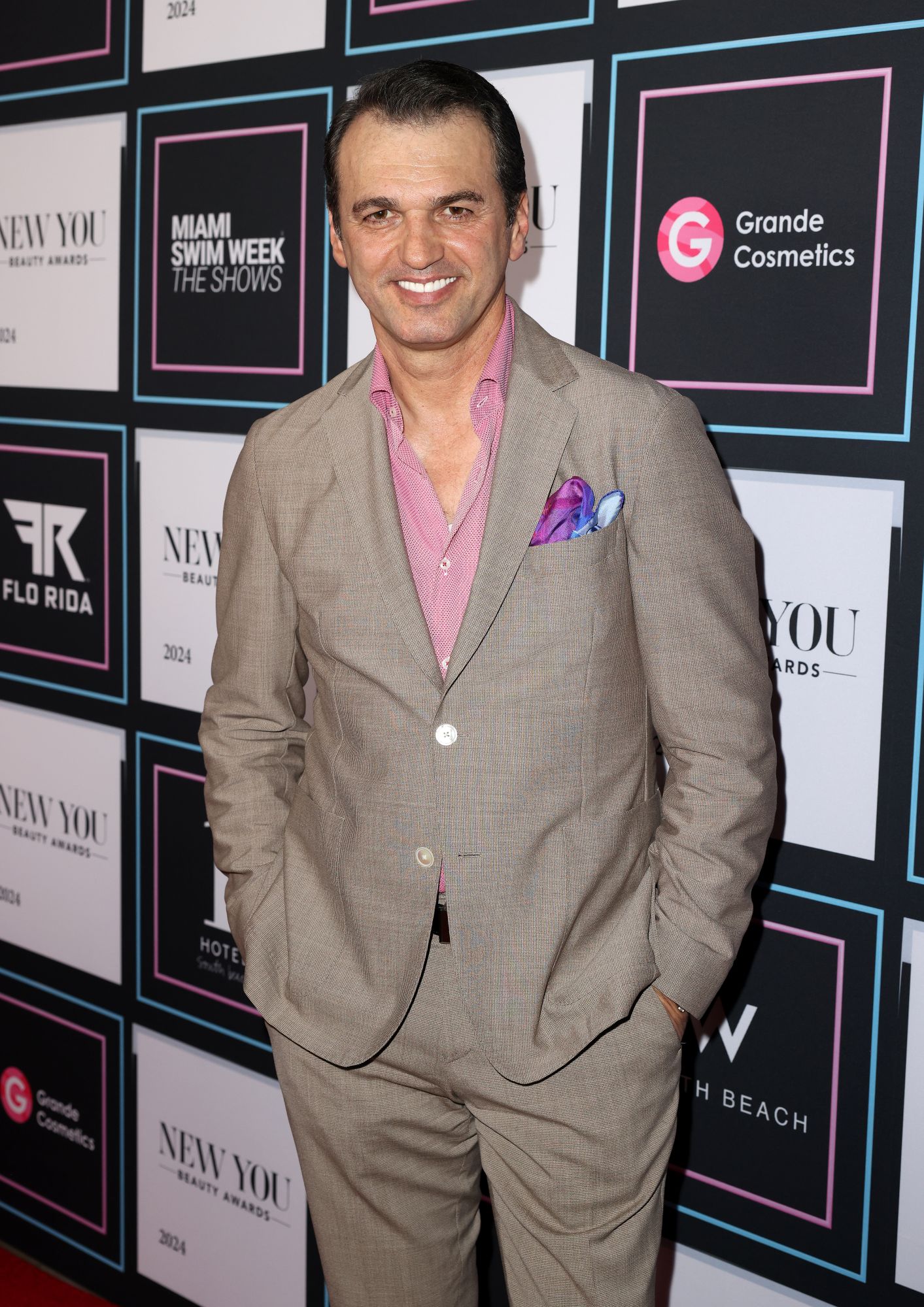 Tony Dovolani Bio Pic