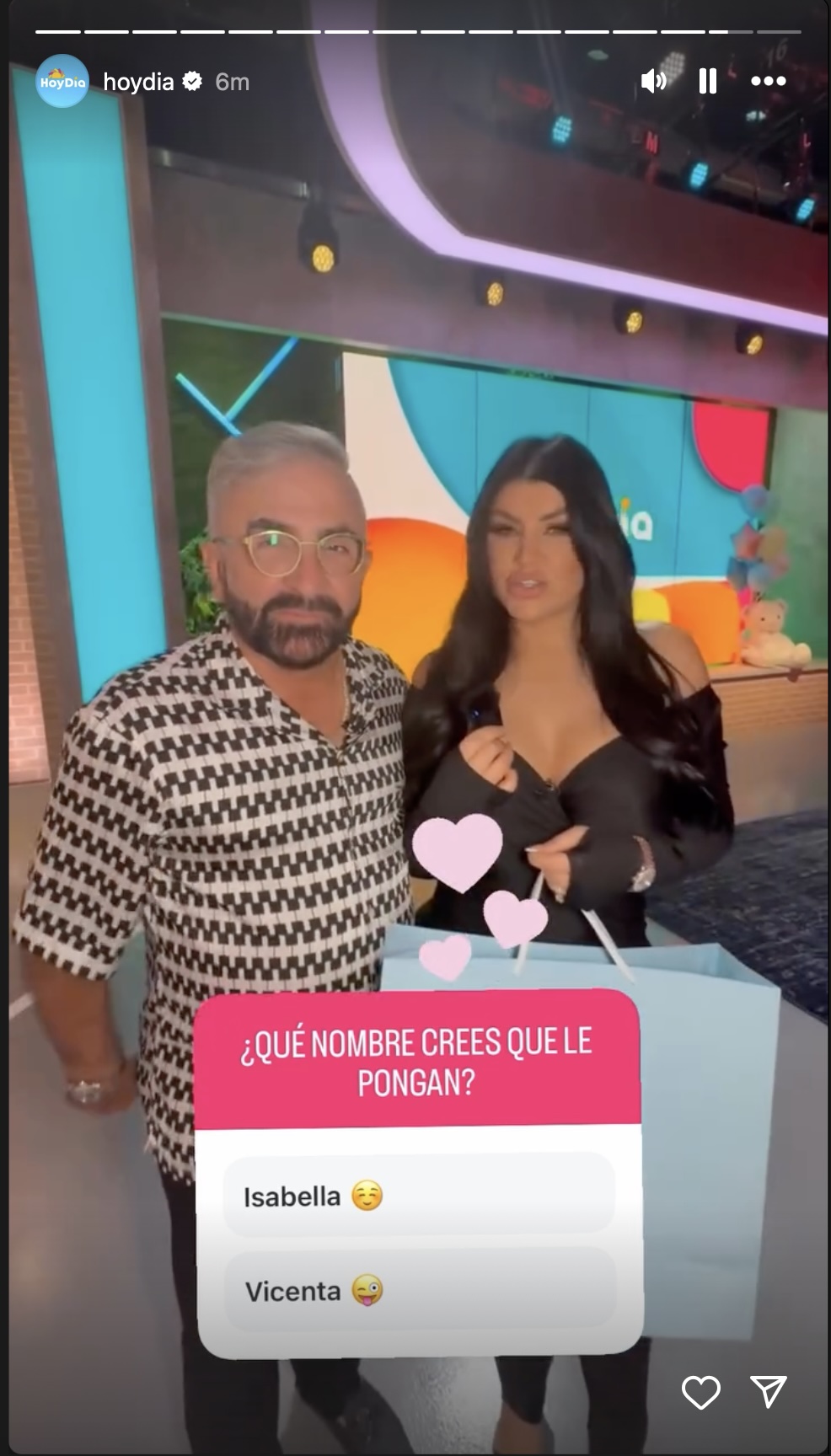 Vicente Fern&aacute;ndez Jr. y Mariana Gonz&aacute;lez anuncian que tendr&aacute;n una ni&ntilde;a