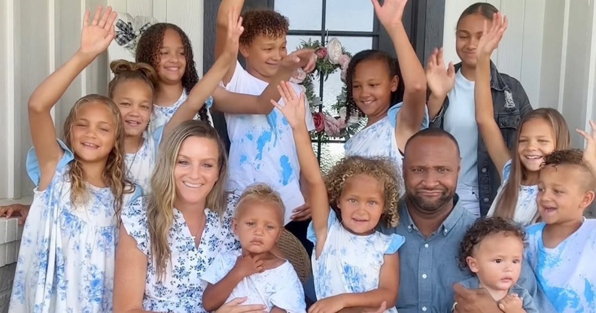 Influencer and Mom of 11 Karissa Collins Reveals ‘Fear’ of Current Pregnancy After Miscarriage Influencer and Mom of 11 Karissa Collins Reveals ‘Fear’ of Current Pregnancy After Miscarriage
