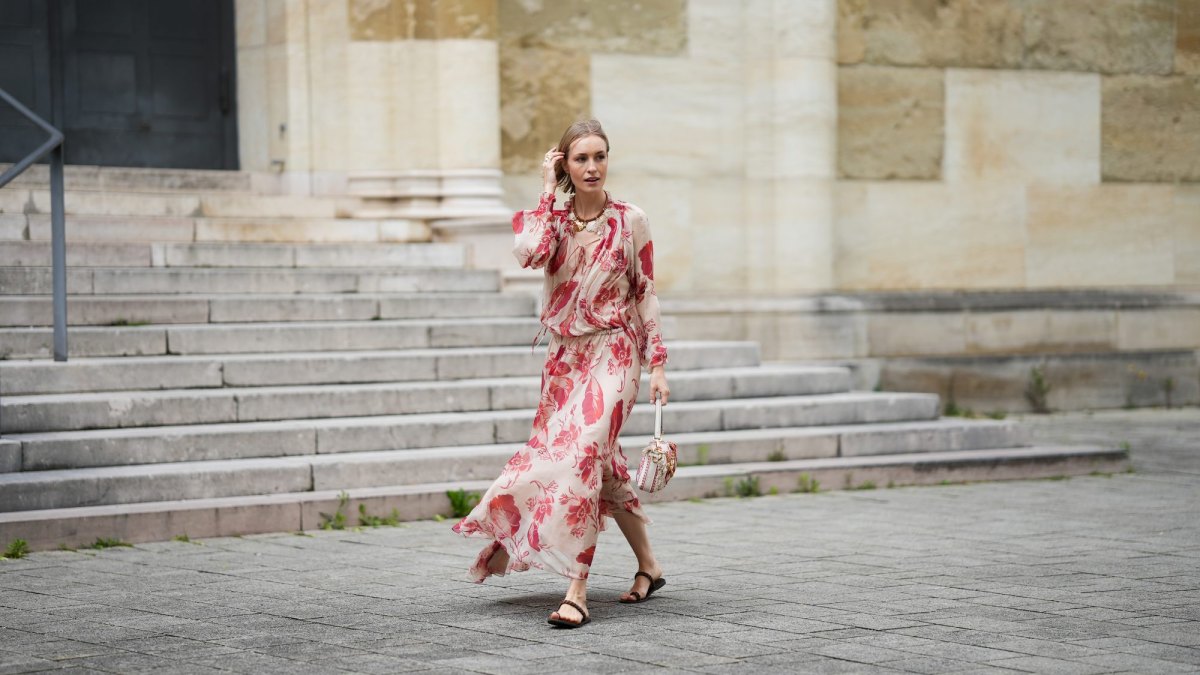 gold leaf dress anthropologie Gold Maxi Dresses