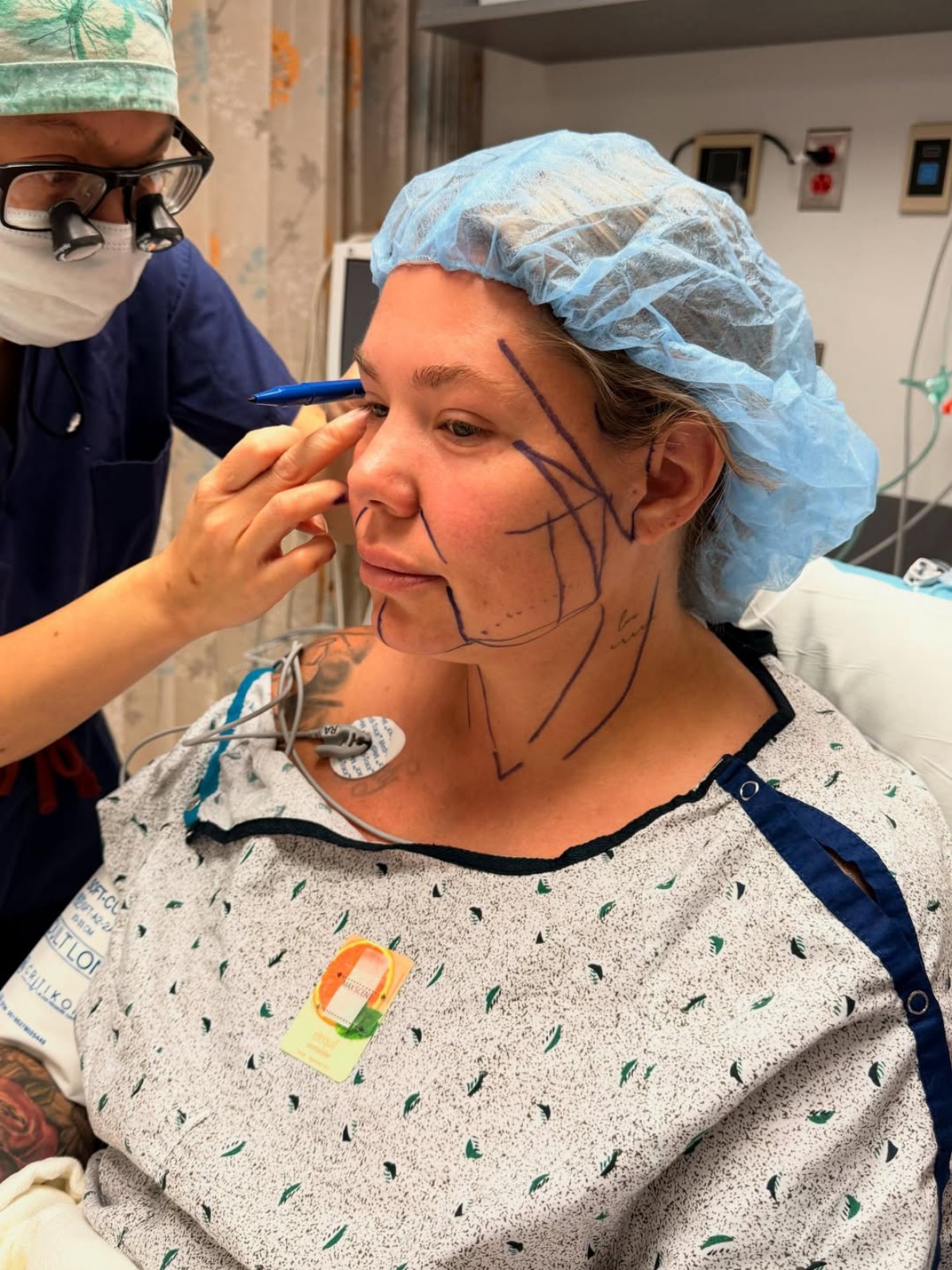 Teen Moms Kailyn Lowry Documents the Farewell Tour for the Double Chin Before Surgery
