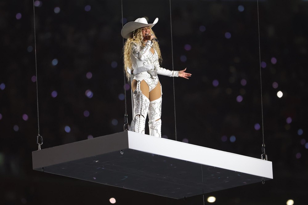 Happy Birthday Beyonce! See Her Most Iconic Style Moments | Us Weekly