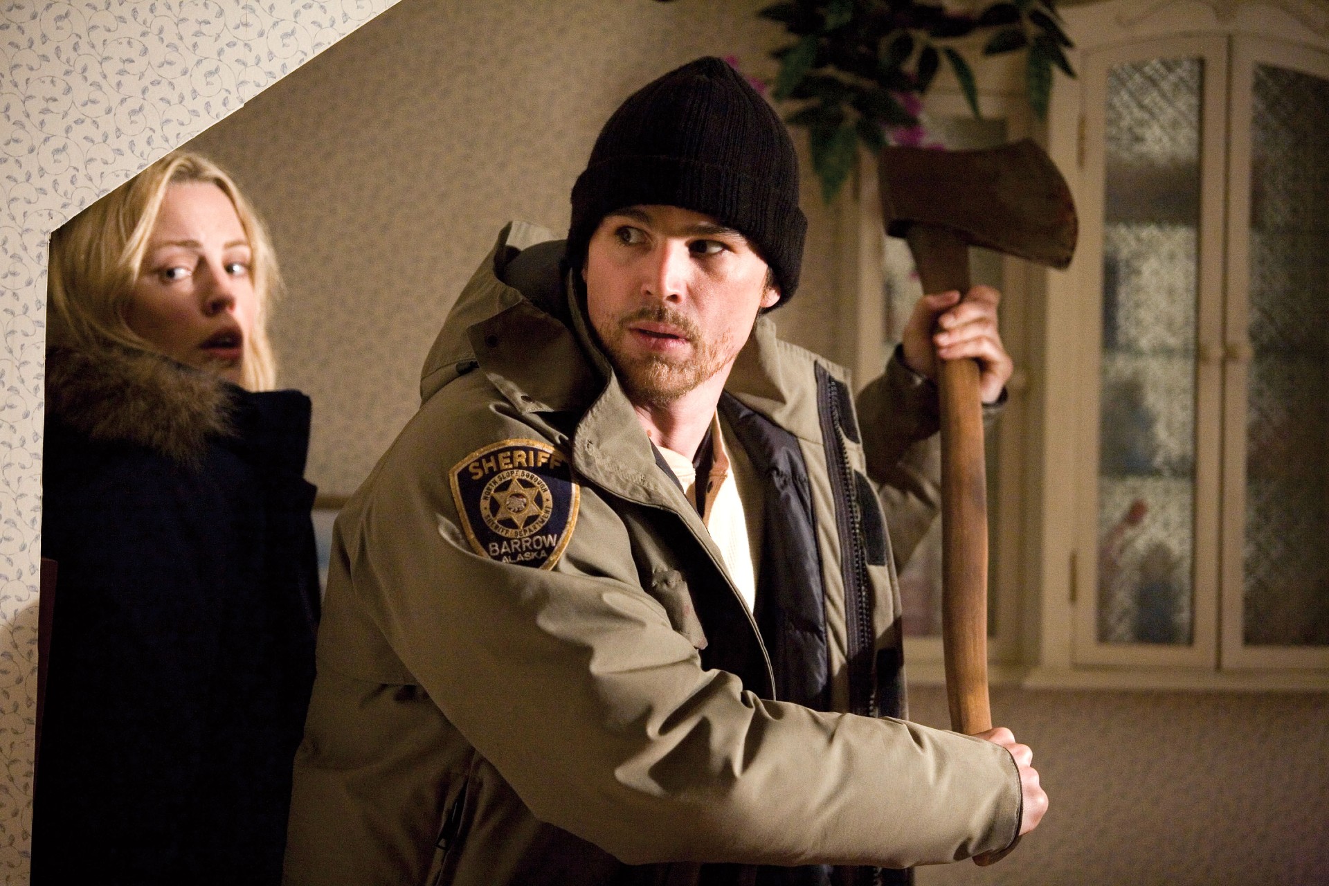 Melissa George and Josh Hartnett in 30 Days of Night