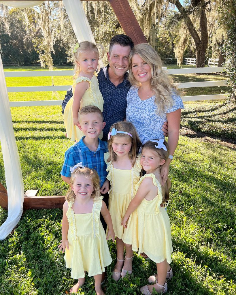 Erin Bates and Husband Chads Quotes About Wanting a Big Family After 7th Baby