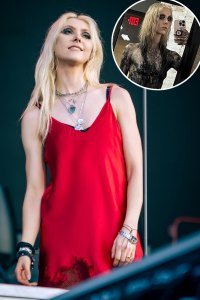 Taylor Momsen Poses Nude, Wears Only Black Body Paint for Music Video