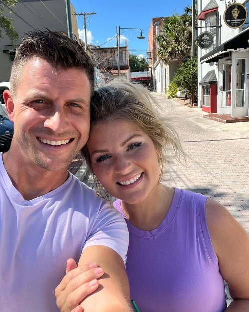 Erin Bates Septic Shock Battle After Baby No. 7: Updates | Us Weekly