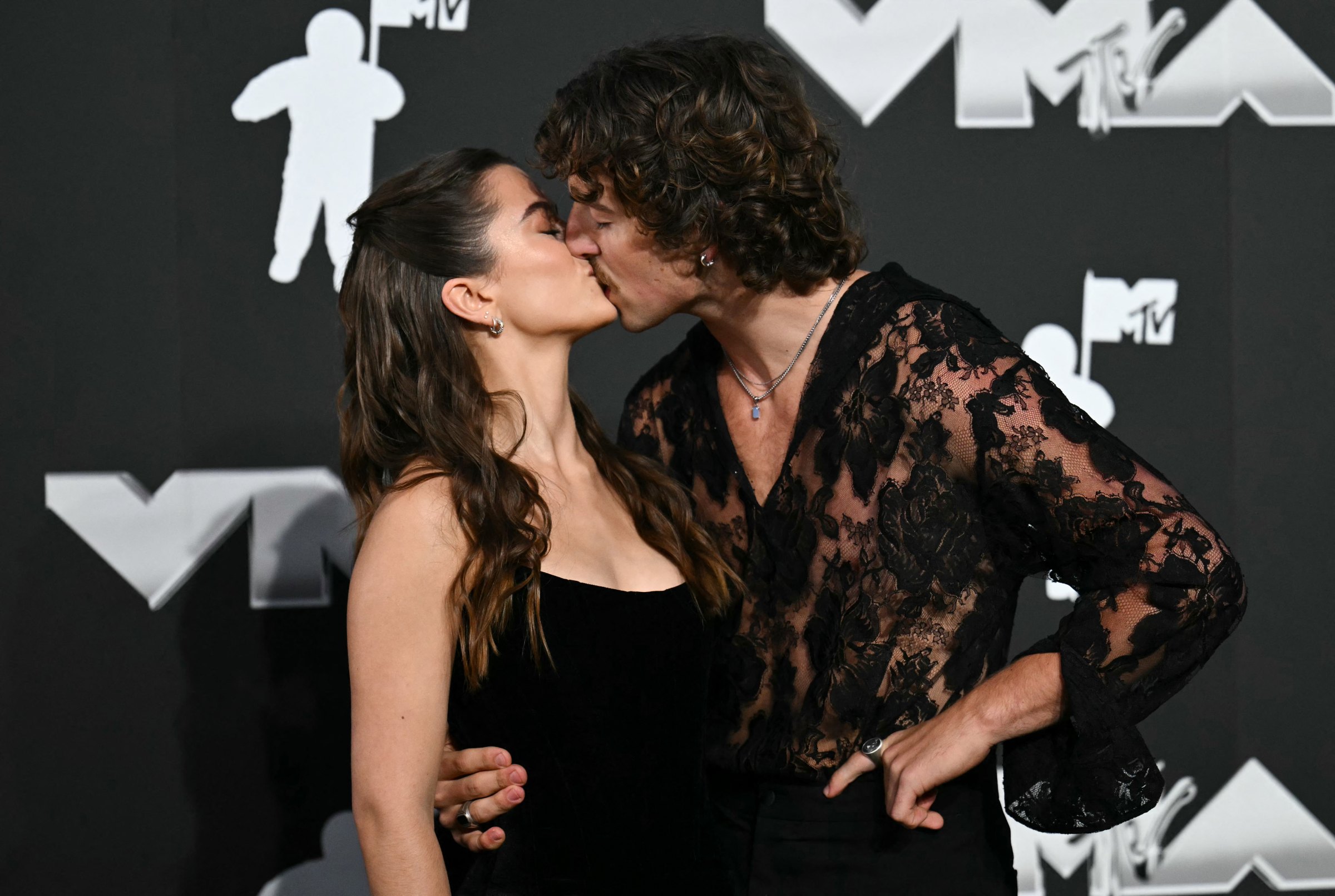 Benson Boone, Girlfriend Maggie Thurmon Split After Nearly 2 Years | Us ...