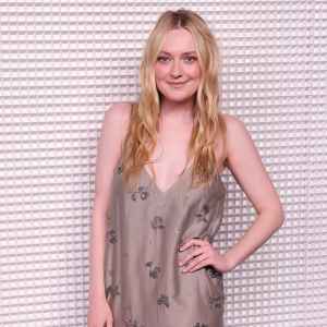 GettyImages-2208843088-Dakota-Fanning