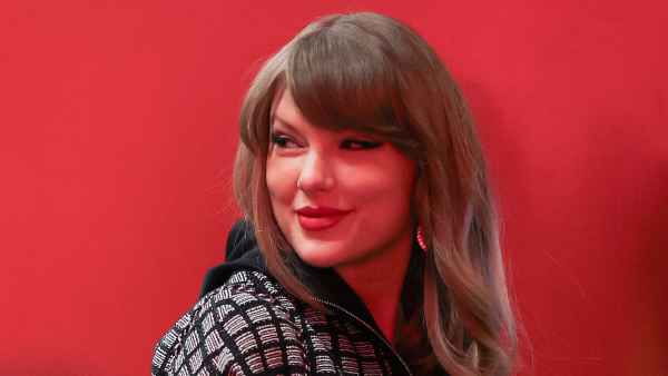 GettyImages-2220618979 Taylor Swift January 2025