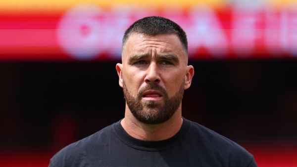 GettyImages-2235415647 Travis Kelce Philadelphia Eagles September 2025