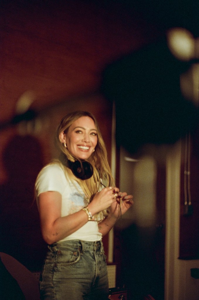 Hilary Duff Officially Confirms Her Return to Music After 10-Year Break inline Option 1