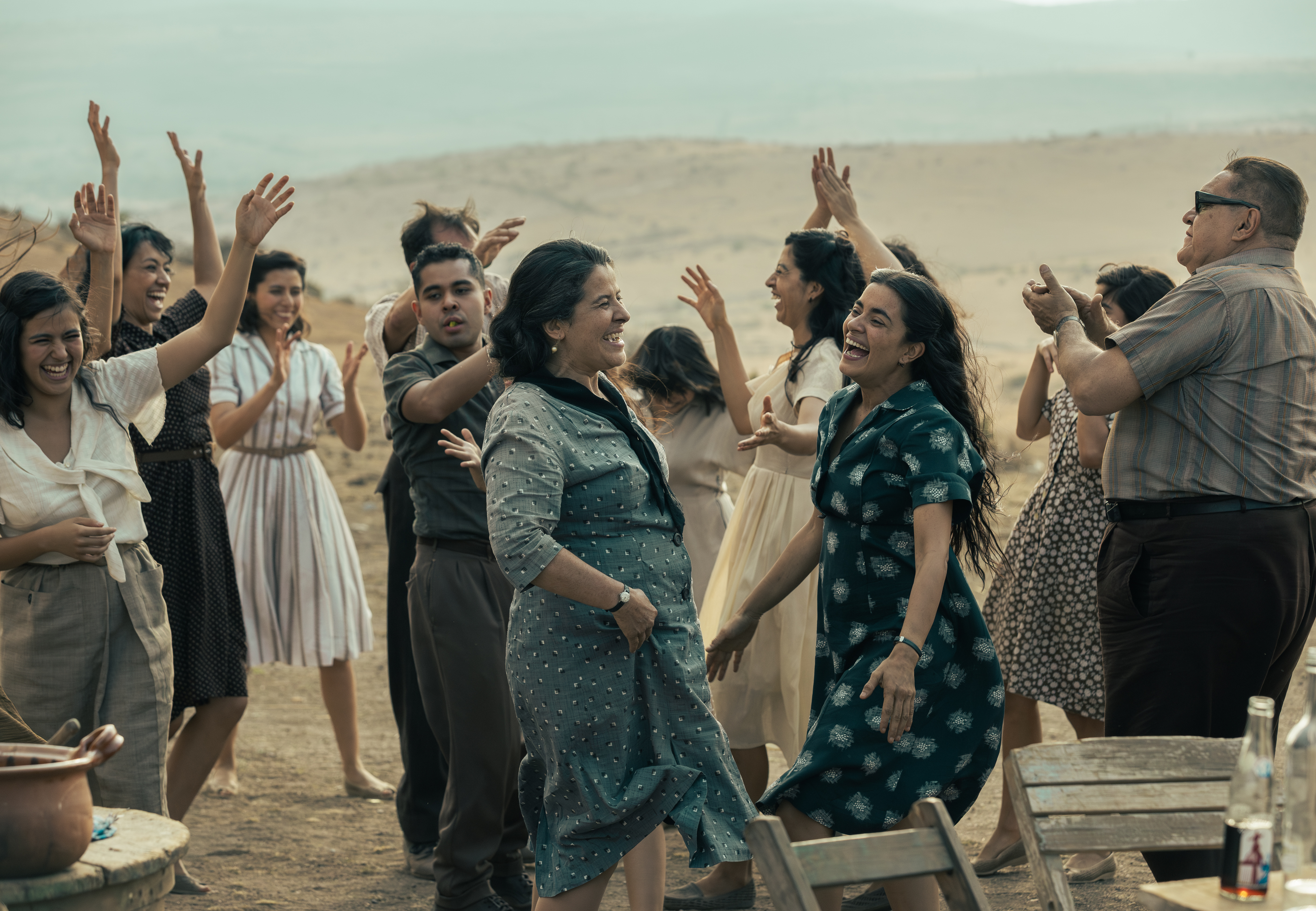 Sonia Couoh, Arcelia Ramírez, Paulina Gaitán y Joaquín Cosío, en 'Las Muertas'.