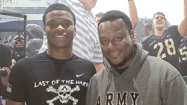 Larry Pickett Jr Army Football Player Pulled a Man From a Burning Car After Accident in New York