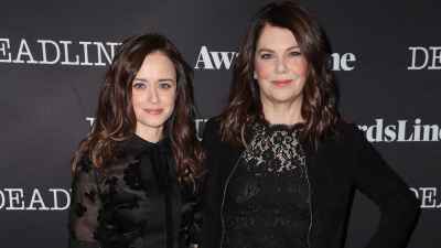 Lauren-Graham-and-Alexis-Bledel-feature-GettyImages-1461627605