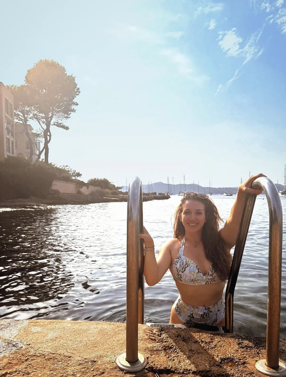 Marina B
