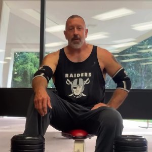 Meet Tom Cillo the 58 Year Old Freshman Playing Division III College Football 005