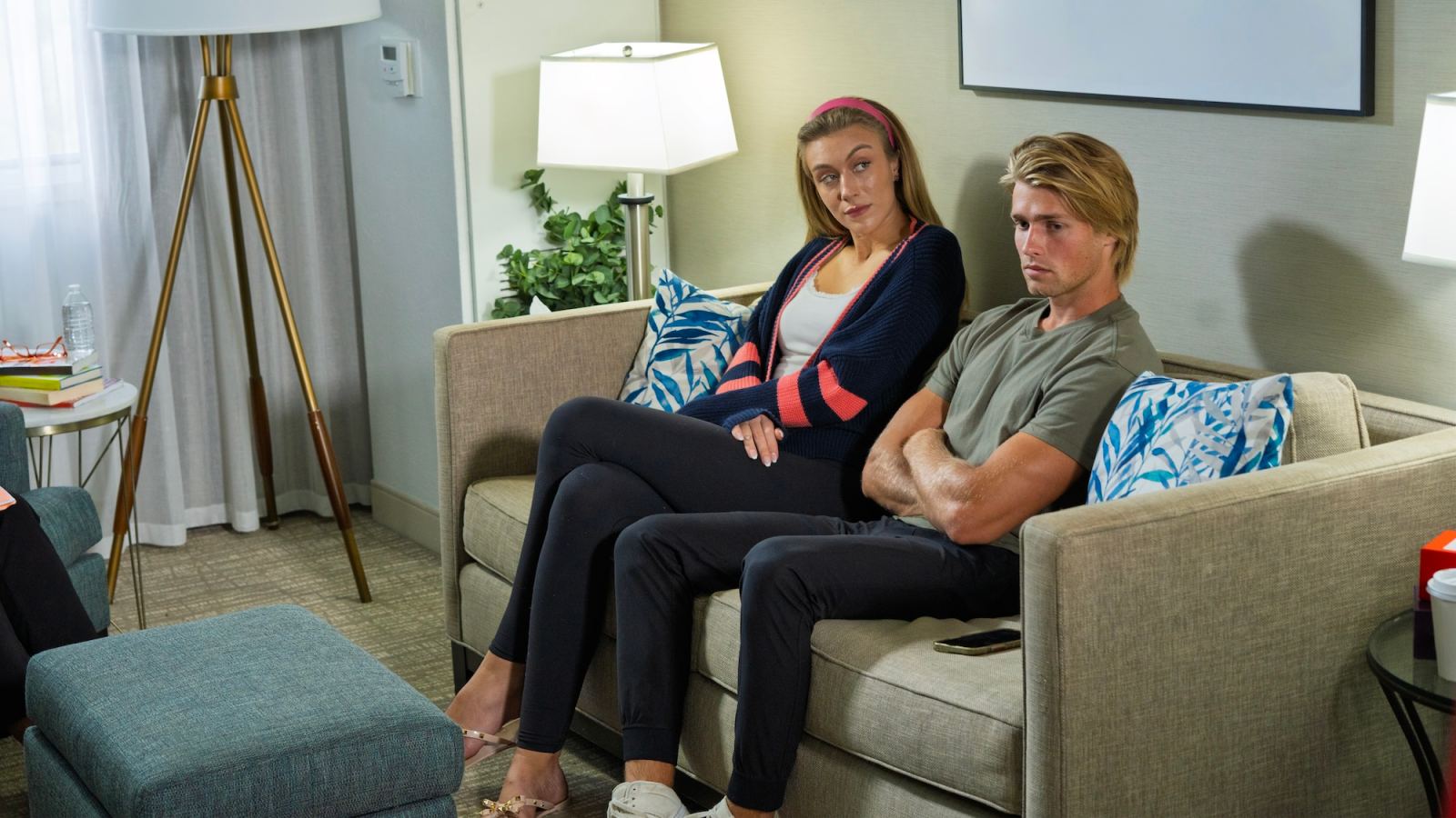 Welcome to Plathville Recap Ethan's GF Teegan Denies OnlyFans Claims