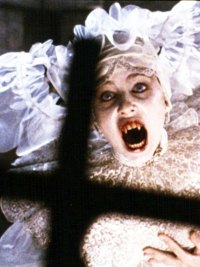 Sadie Frost in Bram Stoker's Dracula