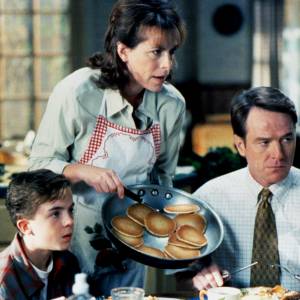Frankie Muniz Says Filming 'Malcolm in the Middle' Revival Was 'Surreal'