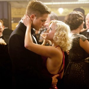 Robert Pattinson and Reese Witherspoon in Water for Elephants