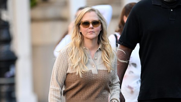 Amy Schumer displays her enviable new figure as she shows off the results of her dramatic Mounjaro weight loss instar55157245