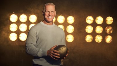 Feature Mel Owens 2544 Us Weekly Cover Story