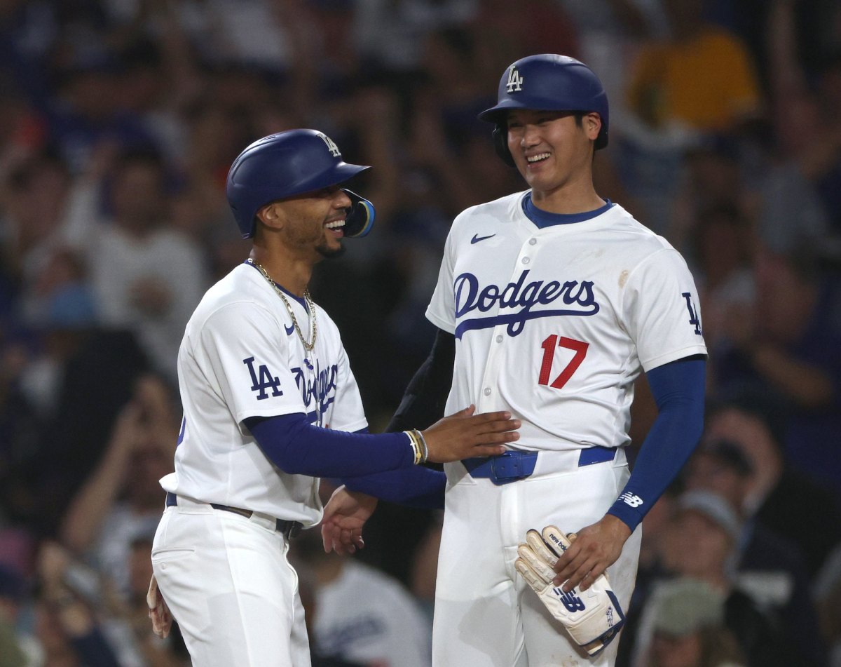 GettyImages-2169157405 Mookie Betts Shohei Ohtani 2025