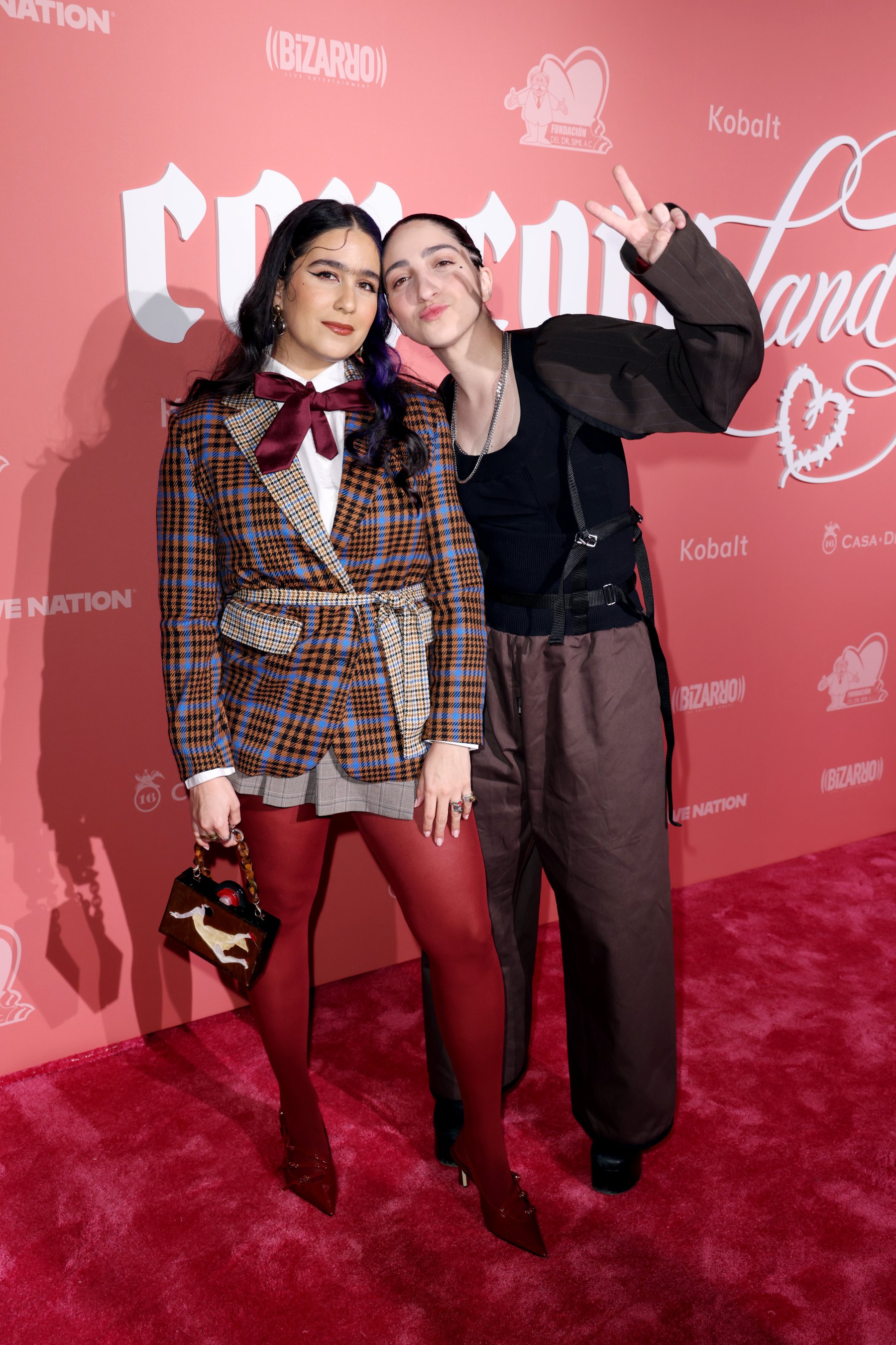 Gemeny Hernández, la novia de Emily Estefan arrestada por violencia ...
