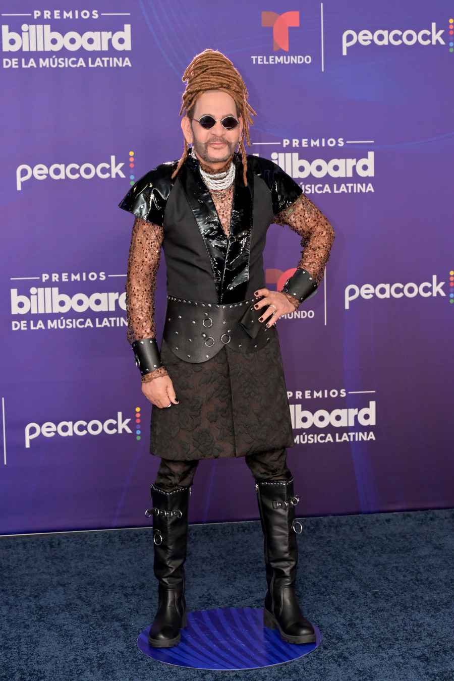 Toño Rosario.