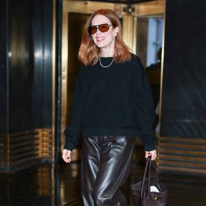 Julianne Moore seen arriving to 'The Kelly Clarkson Show' in Midtown on October 24, 2025 in New York City.