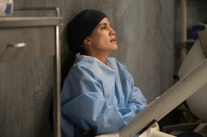Greys-Anatomy-Monica-inline-178597_0046