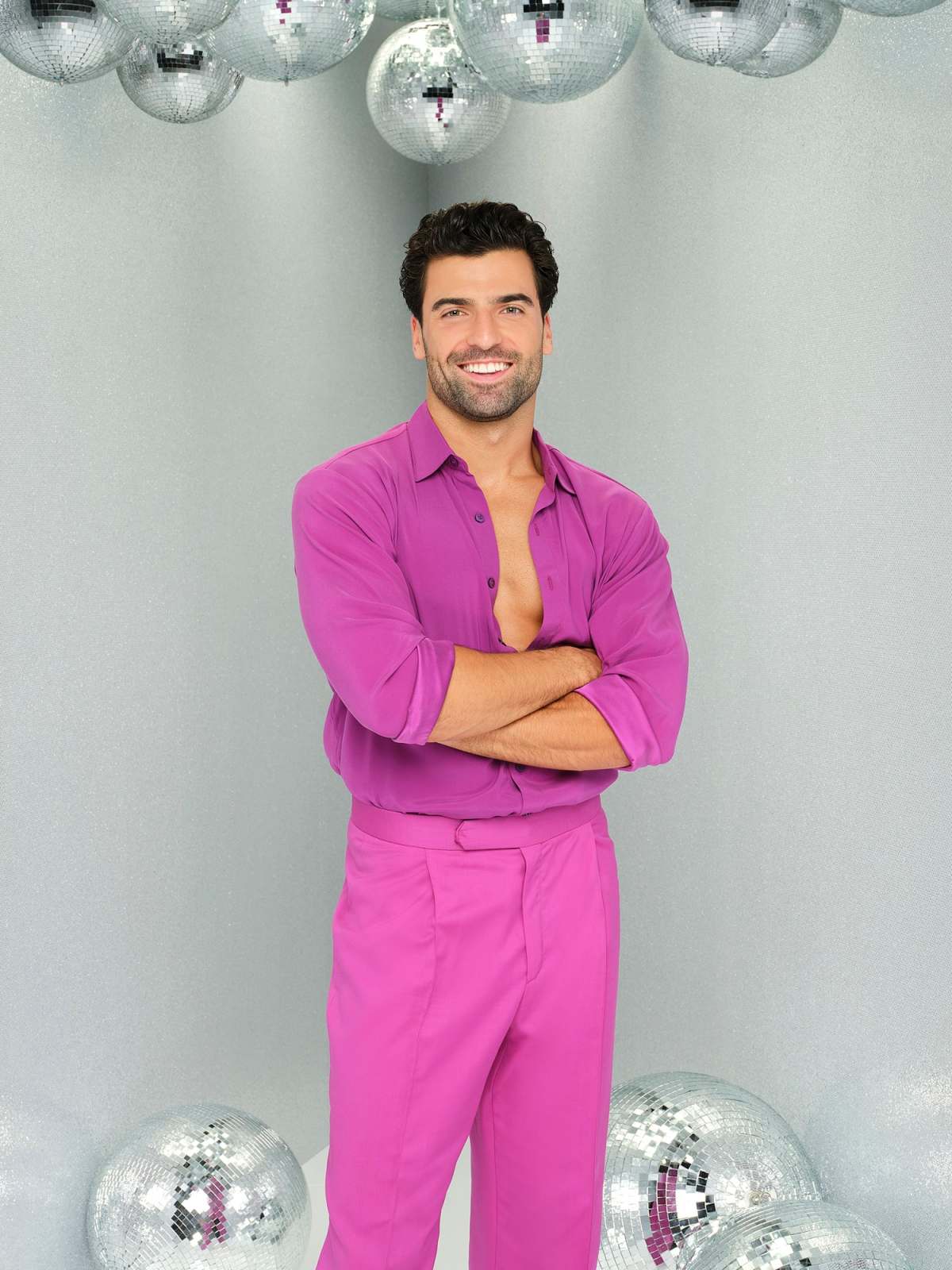 Jan Ravnik Felt Supported by Other DWTS Pros