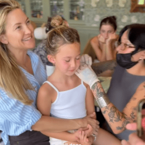 Kate Hudson Takes Daughter Rani to Get Her Ears Pierced promo
