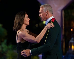 Mel-and-Debbie-Golden-Bachelor-178680_0359