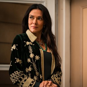 Last Frontier's Simone Kessell Pokes Fun at Joining New Show