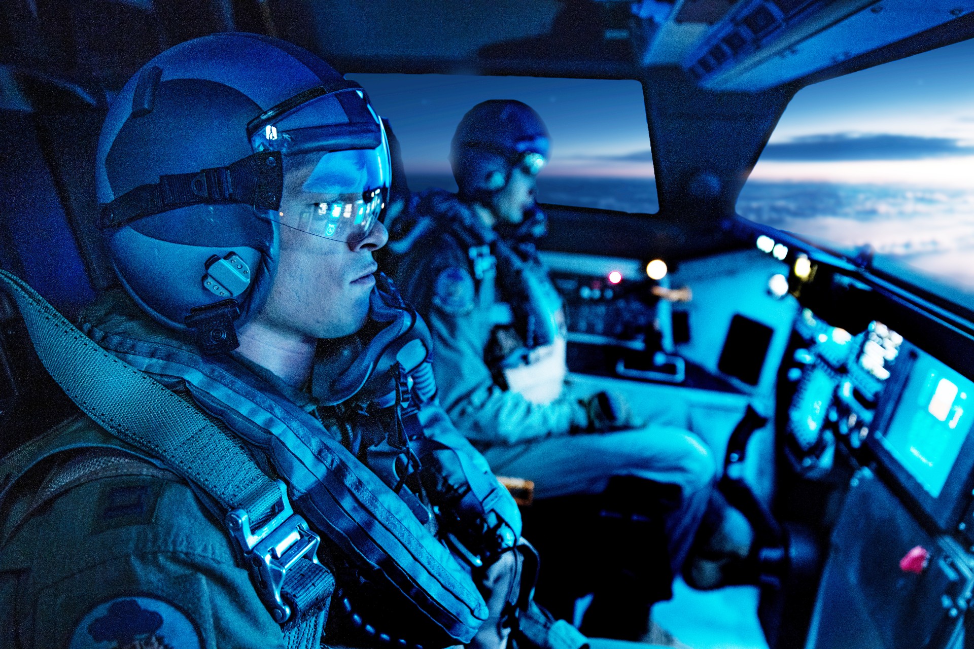 Kyle Allen as Captain Jon Zimmer in A House of Dynamite