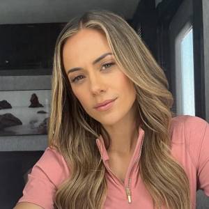 Jana Kramer Apologies to the Daughter of Her Alleged Abuser in Emotional Conversation