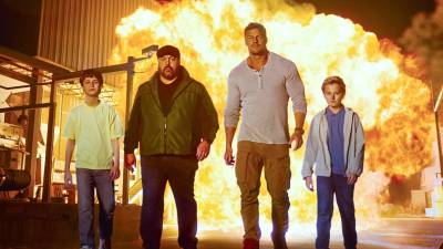 Benjamin Pajak, Kevin James, Alan Ritchson, Banks Pierce in Playdate