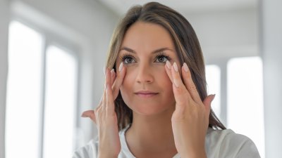 undereyebrightener