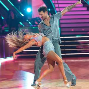 Dylan-Efron-DWTS-jive-GettyImages-2244567199